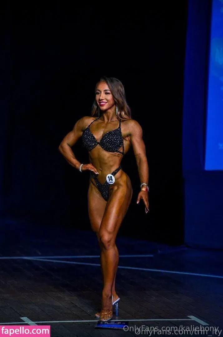kali_mango / kaliebony Onlyfans Photo Gallery 