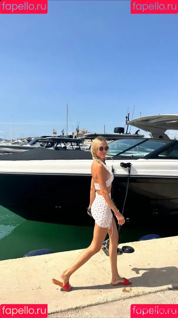 Alena Gerber / alenagerberofficial Onlyfans Photo Gallery 