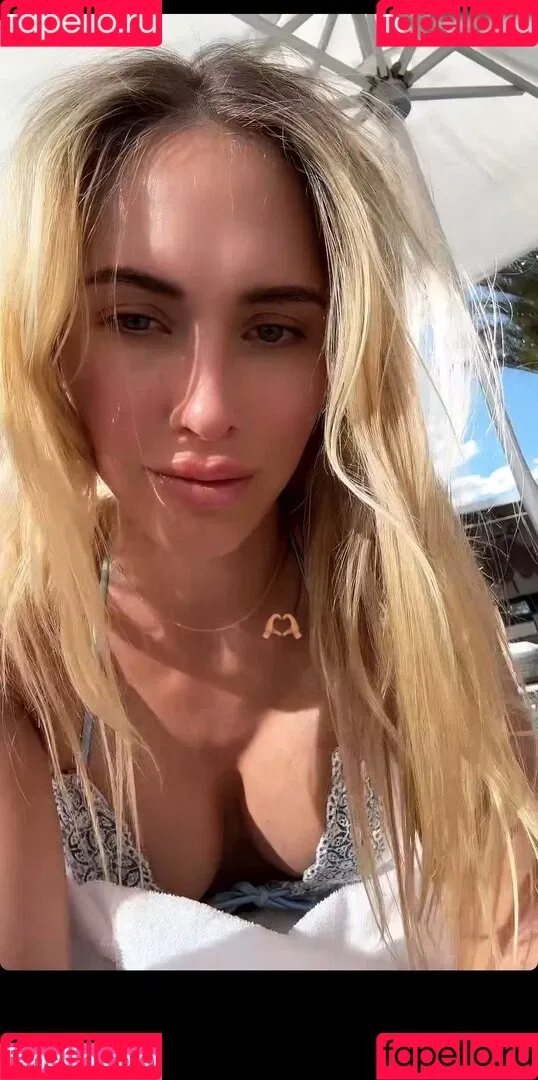 Alena Gerber / alenagerberofficial Onlyfans Photo Gallery 