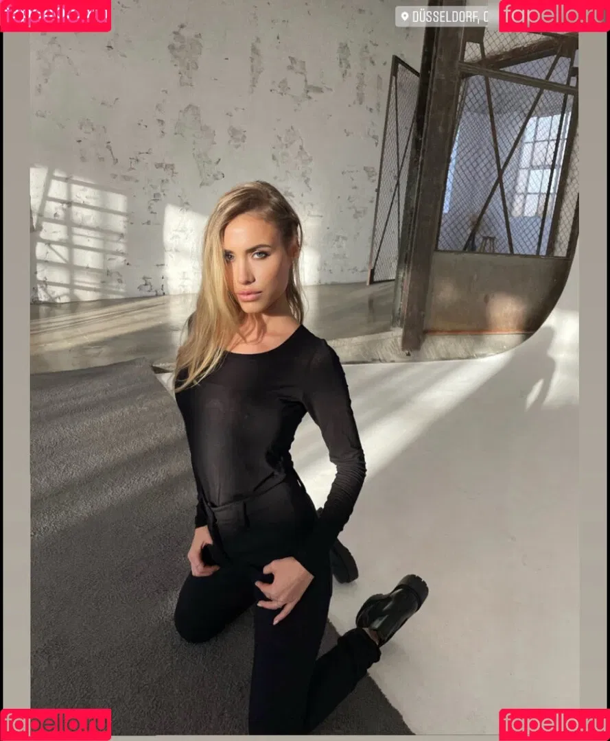 Alena Gerber / alenagerberofficial Onlyfans Photo Gallery 