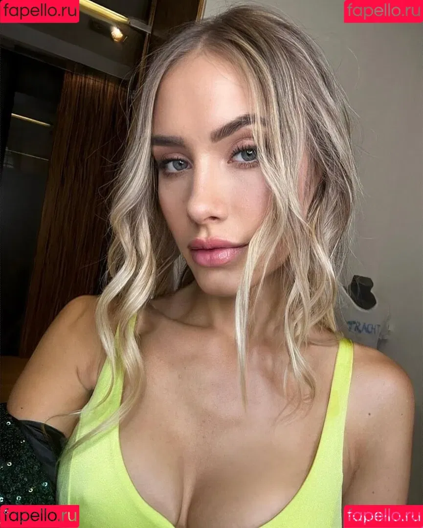 Alena Gerber / alenagerberofficial Onlyfans Photo Gallery 
