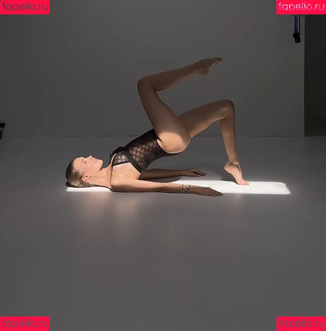 Alena Gerber / alenagerberofficial Onlyfans Photo Gallery 