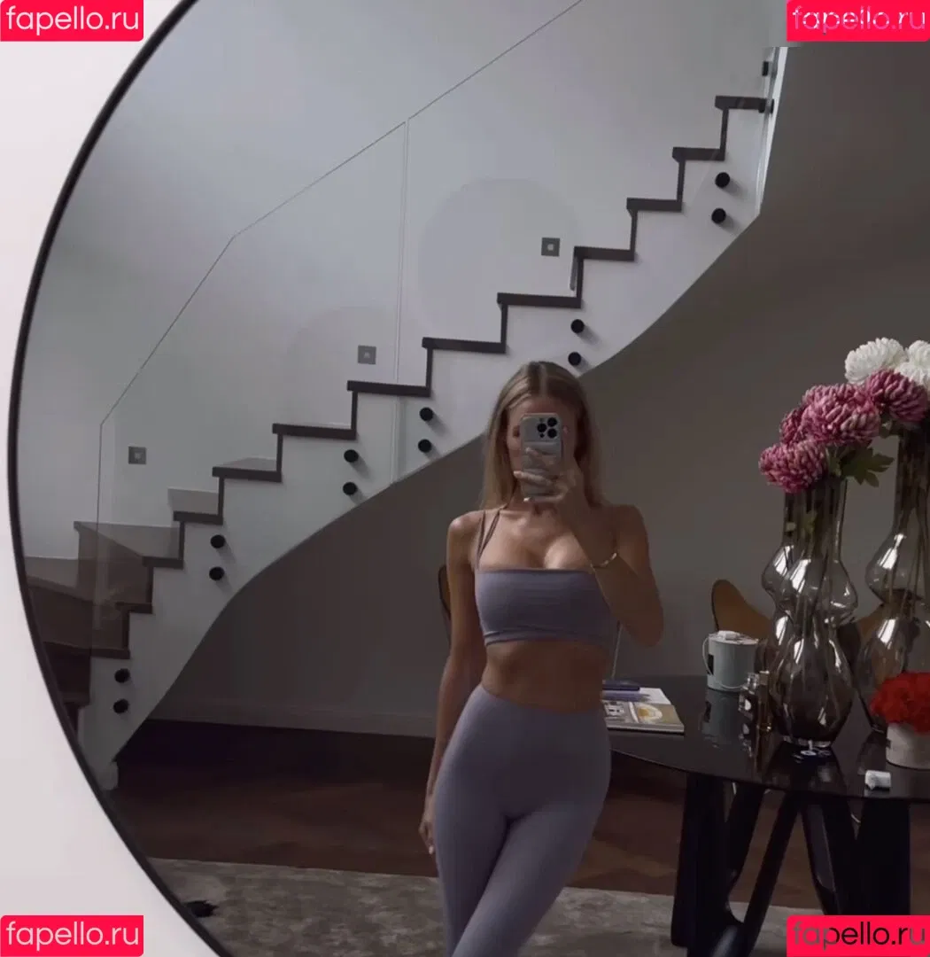 Alena Gerber / alenagerberofficial Onlyfans Photo Gallery 