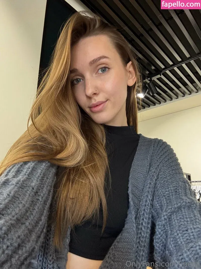 lineasouthend / linesa Onlyfans Photo Gallery 