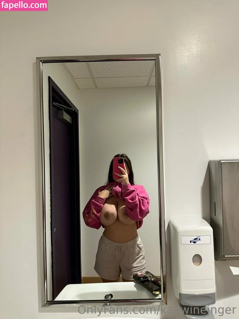 Kay Wineinger / kaywineinger Onlyfans Photo Gallery 