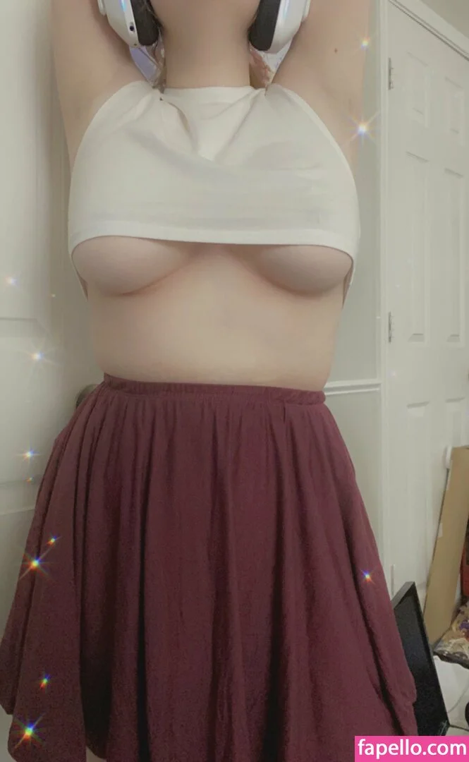 Madamn / Madamn1 / Poke Mommy Onlyfans Photo Gallery 