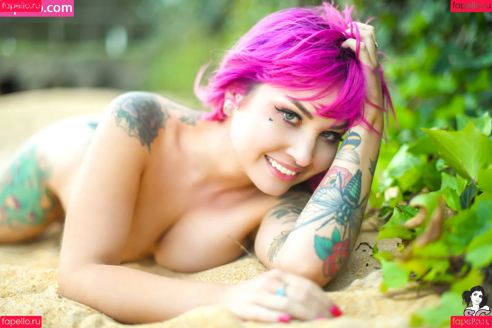 arachnie / arachnieava Onlyfans Photo Gallery 