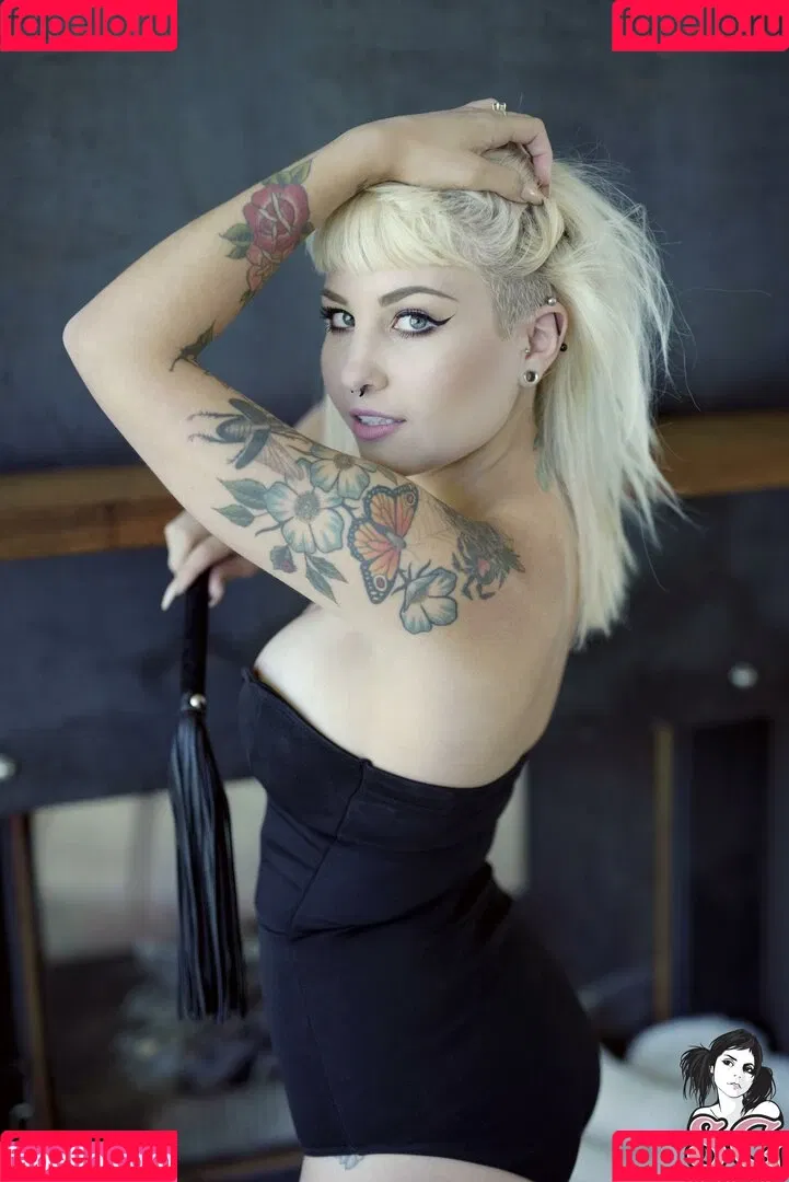 arachnie / arachnieava Onlyfans Photo Gallery 