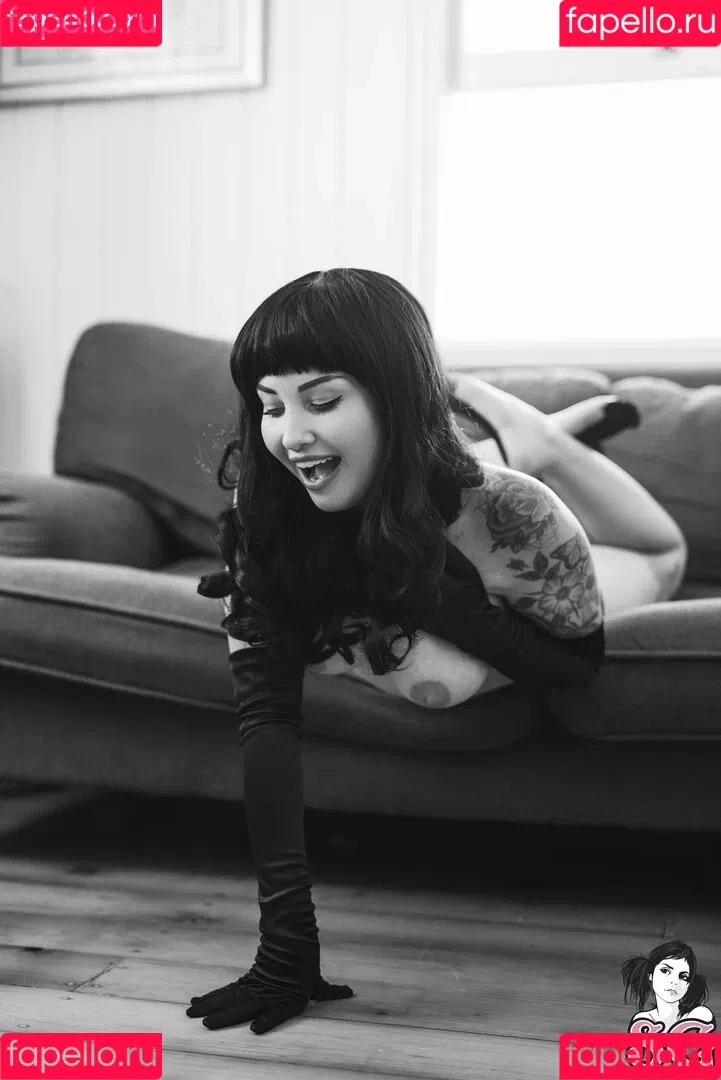 arachnie / arachnieava Onlyfans Photo Gallery 
