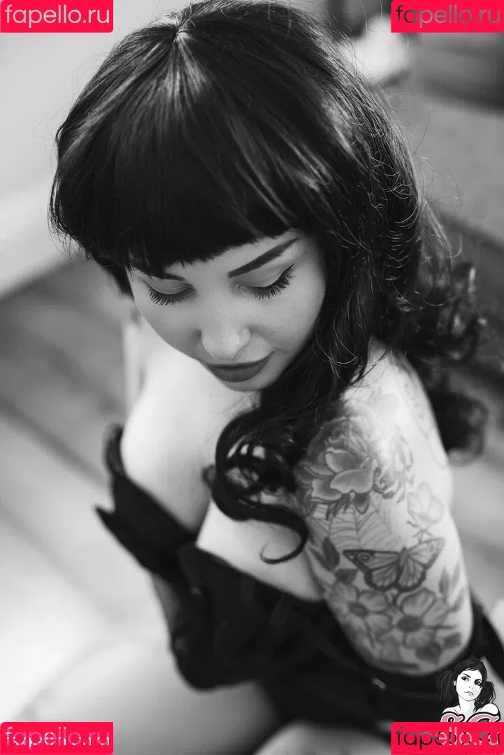 arachnie / arachnieava Onlyfans Photo Gallery 