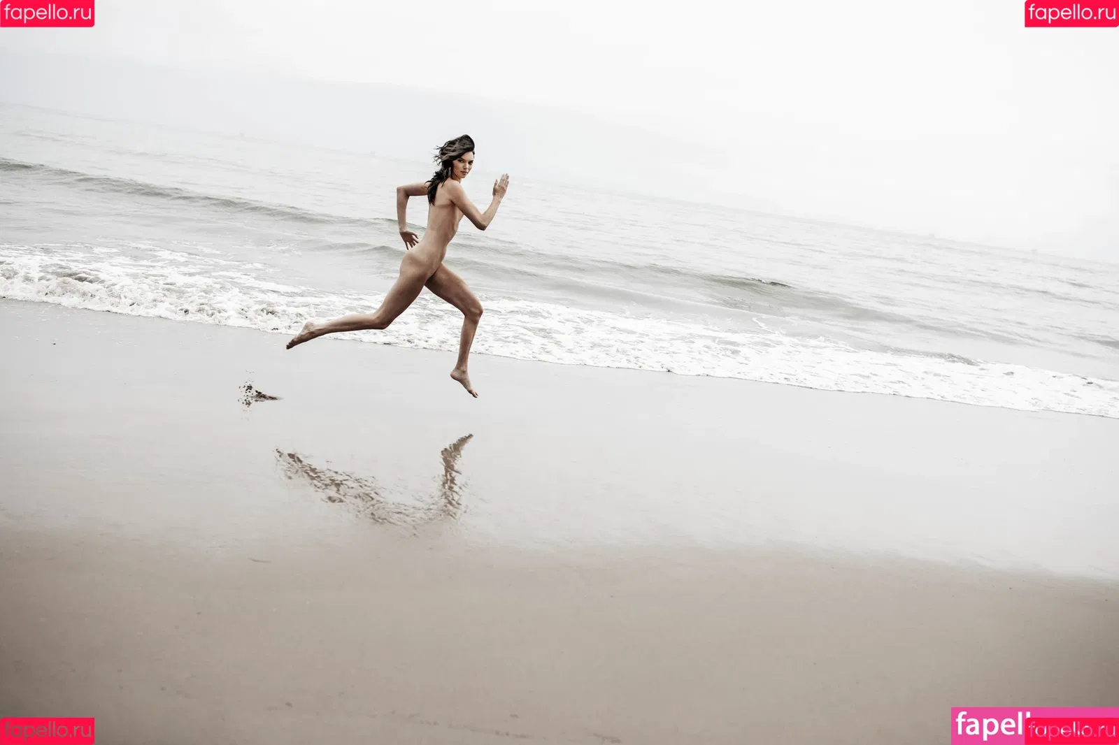 Kendall Jenner / KendallJenner Onlyfans Photo Gallery 