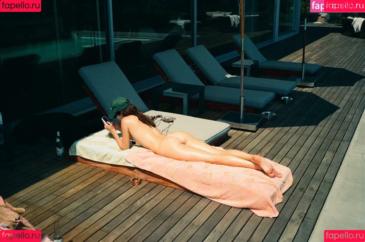 Kendall Jenner / KendallJenner Onlyfans Photo Gallery 