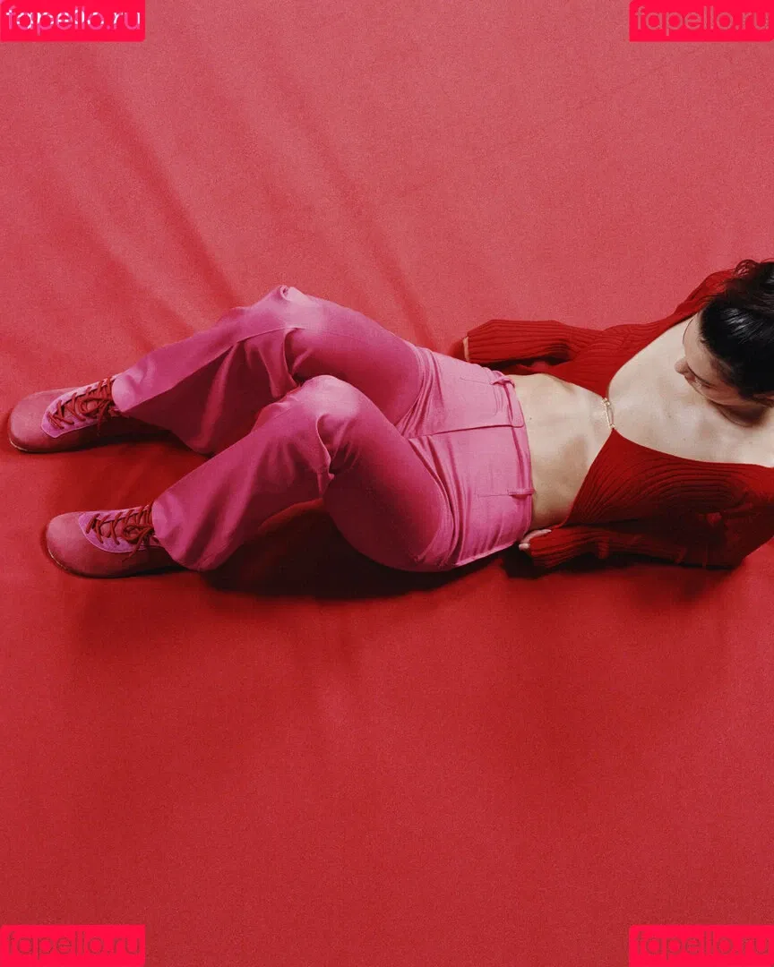 Kendall Jenner / KendallJenner Onlyfans Photo Gallery 
