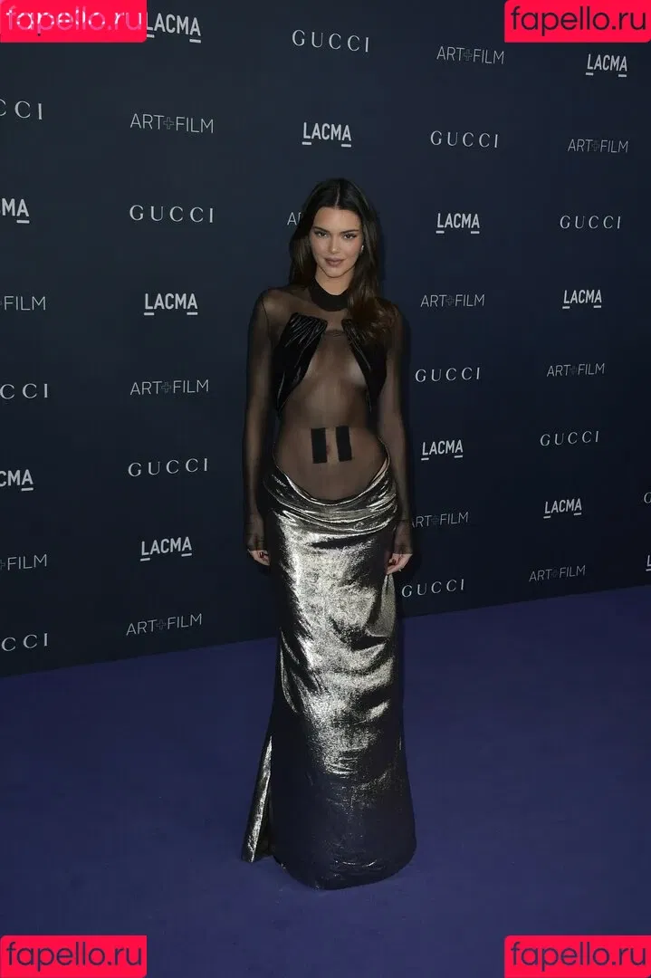 Kendall Jenner / KendallJenner Onlyfans Photo Gallery 