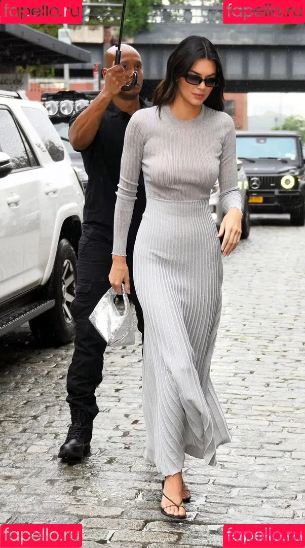 Kendall Jenner / KendallJenner Onlyfans Photo Gallery 