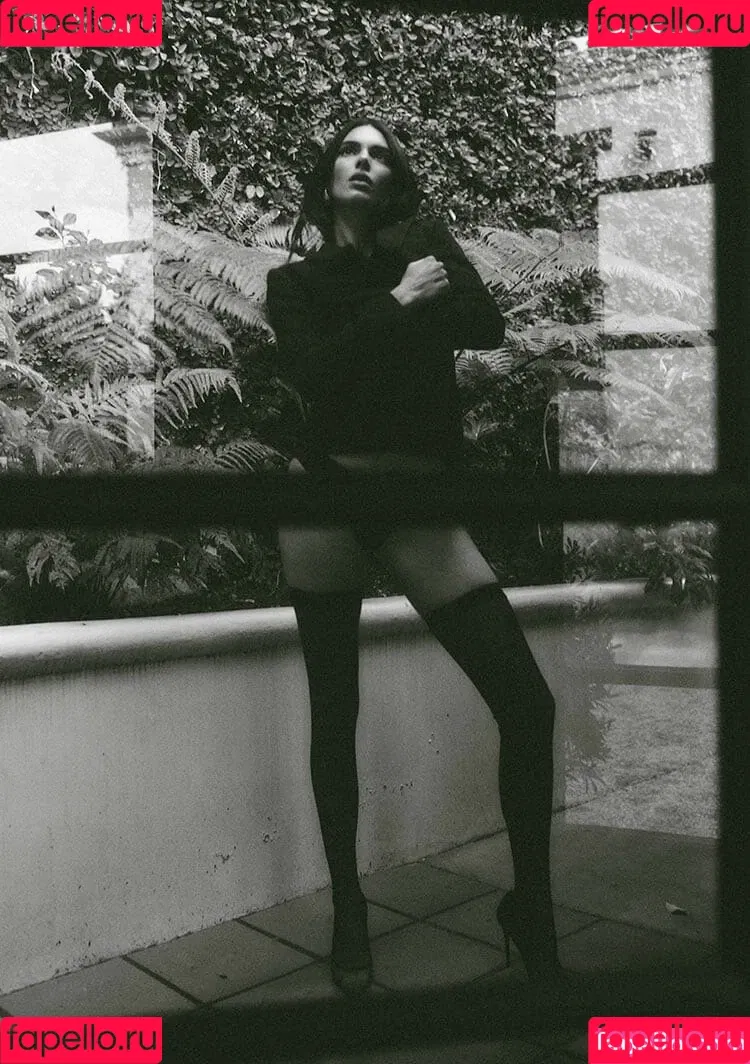 Kendall Jenner / KendallJenner Onlyfans Photo Gallery 