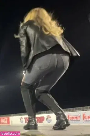 Collete Davis / colletedavis / khloe_davis Onlyfans Photo Gallery 