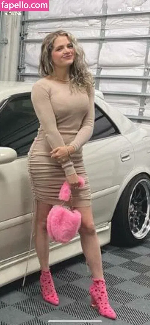 Collete Davis / colletedavis / khloe_davis Onlyfans Photo Gallery 