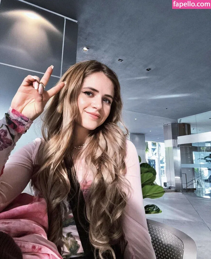 Collete Davis / colletedavis / khloe_davis Onlyfans Photo Gallery 