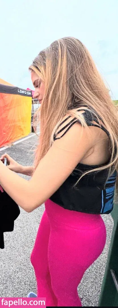 Collete Davis / colletedavis / khloe_davis Onlyfans Photo Gallery 