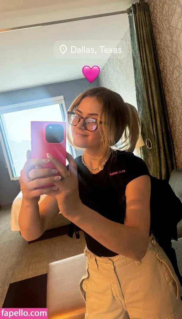 Collete Davis / colletedavis / khloe_davis Onlyfans Photo Gallery 