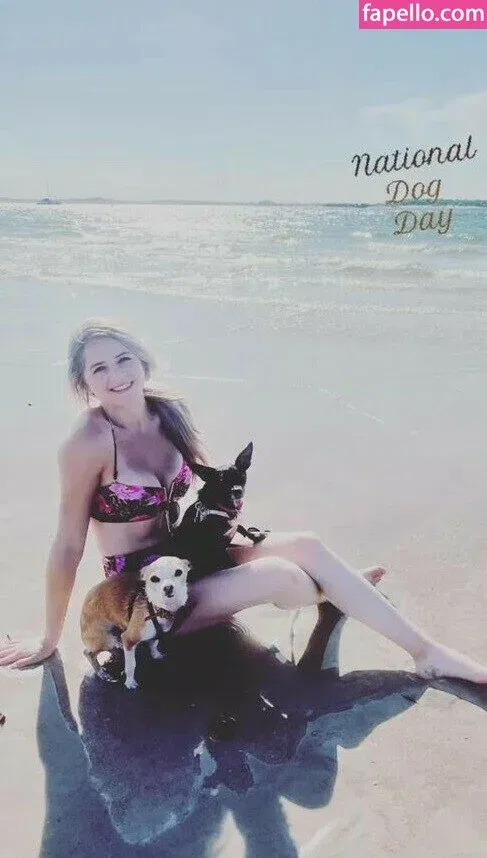 Collete Davis / colletedavis / khloe_davis Onlyfans Photo Gallery 