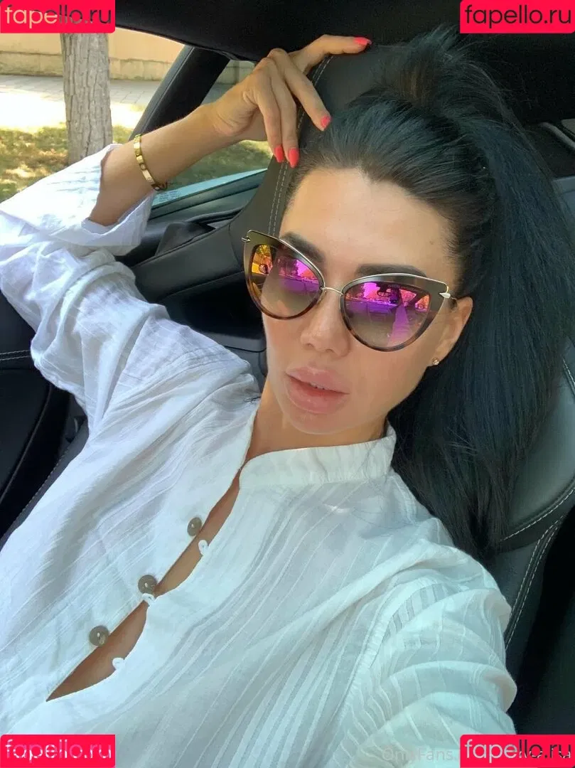 Sexy-Alisa / kiso198613 Onlyfans Photo Gallery 