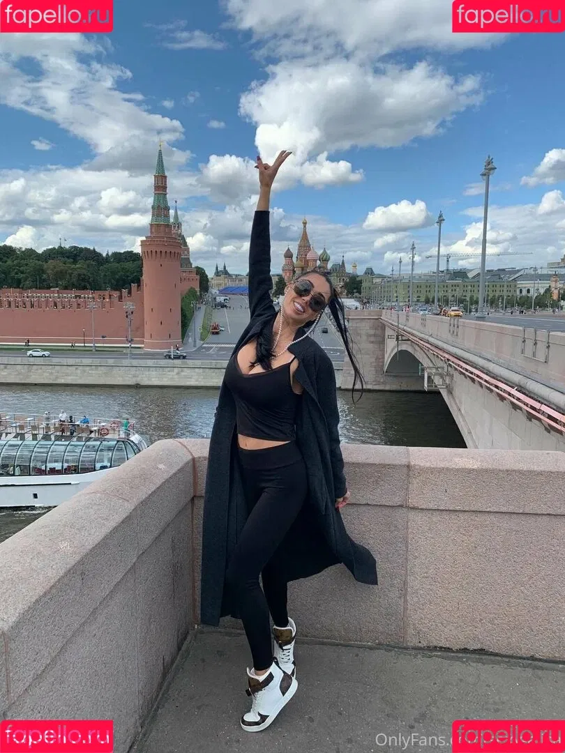 Sexy-Alisa / kiso198613 Onlyfans Photo Gallery 