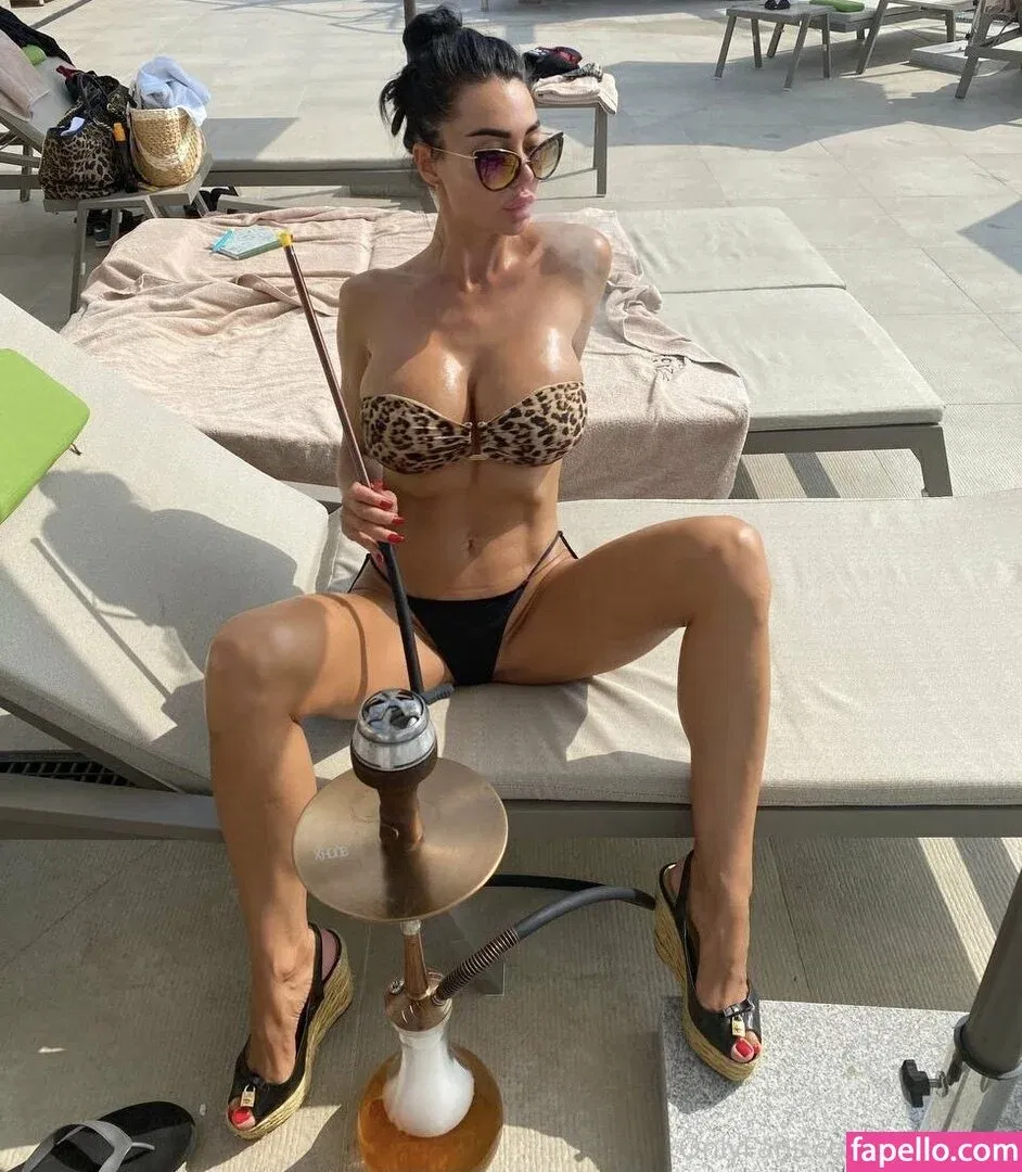 Sexy-Alisa / kiso198613 Onlyfans Photo Gallery 