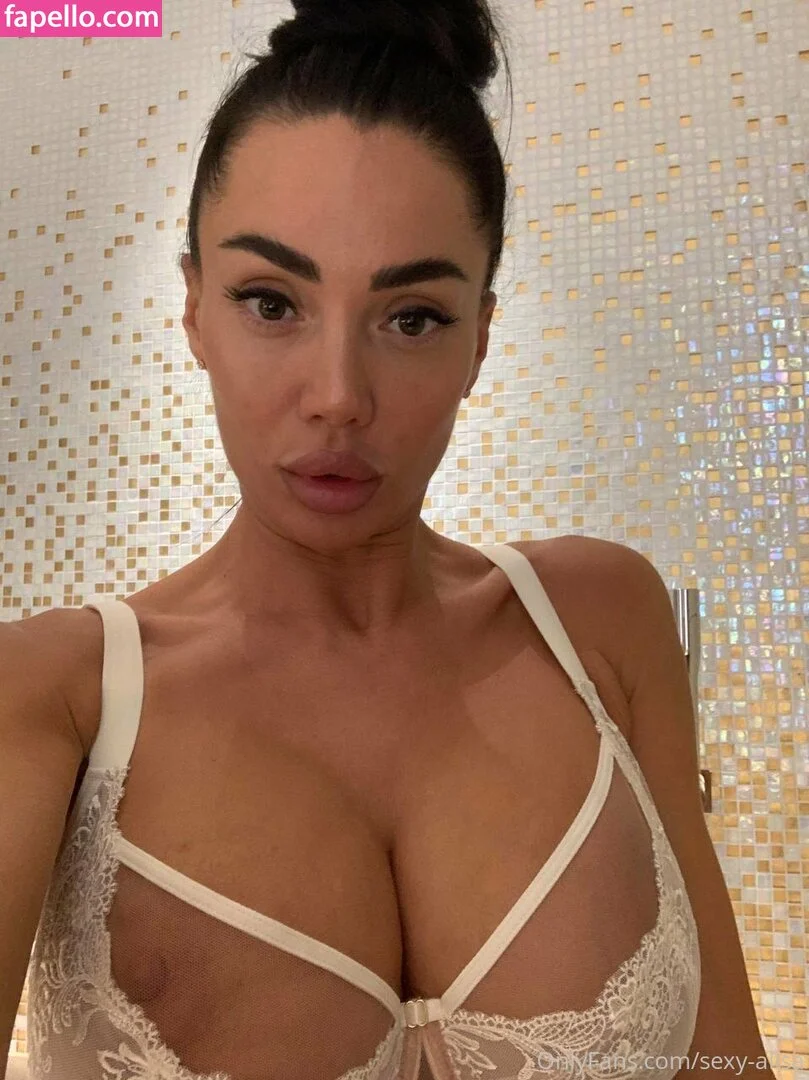 Sexy-Alisa / kiso198613 Onlyfans Photo Gallery 