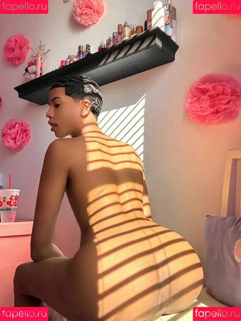 TheBarbieBrazy / thabarbiebrazy Onlyfans Photo Gallery 
