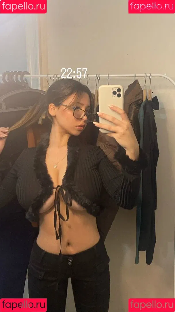 Coral Sharon / coral.sharon / coralsharon / coralsharon9 Onlyfans Photo Gallery 