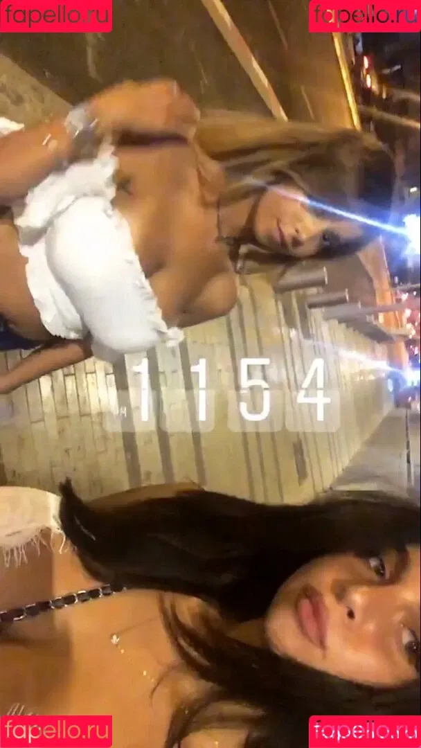 Coral Sharon / coral.sharon / coralsharon / coralsharon9 Onlyfans Photo Gallery 