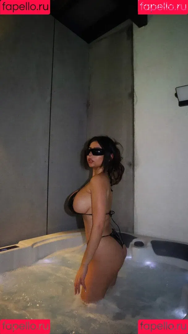 Coral Sharon / coral.sharon / coralsharon / coralsharon9 Onlyfans Photo Gallery 