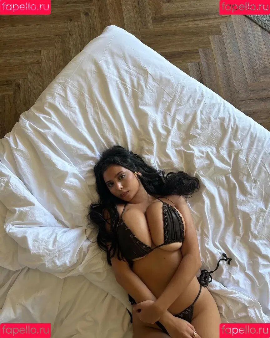 Coral Sharon / coral.sharon / coralsharon / coralsharon9 Onlyfans Photo Gallery 