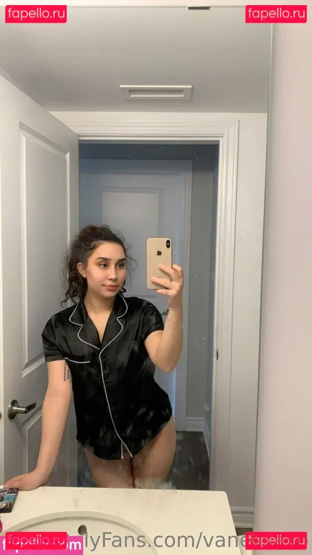 Vanessa Y Onlyfans Photo Gallery 