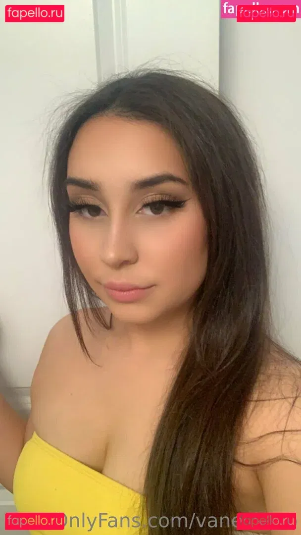 Vanessa Y Onlyfans Photo Gallery 