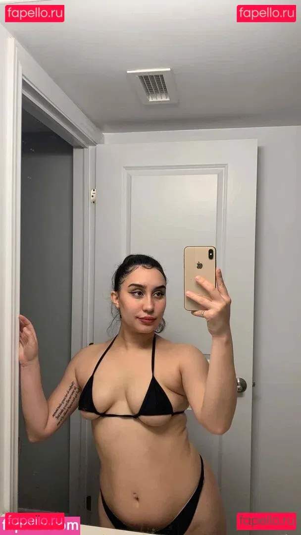 Vanessa Y Onlyfans Photo Gallery 