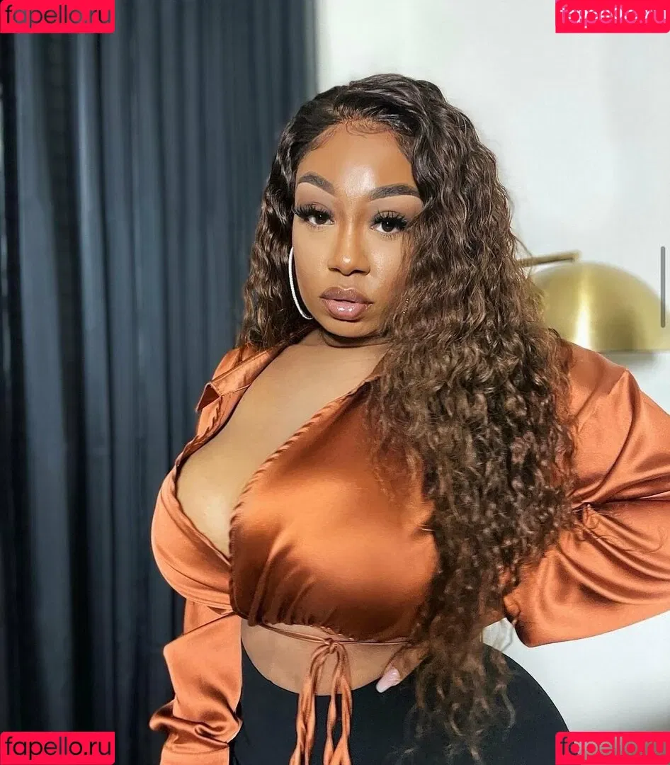 brittney_tonee / brittneytonee Onlyfans Photo Gallery 