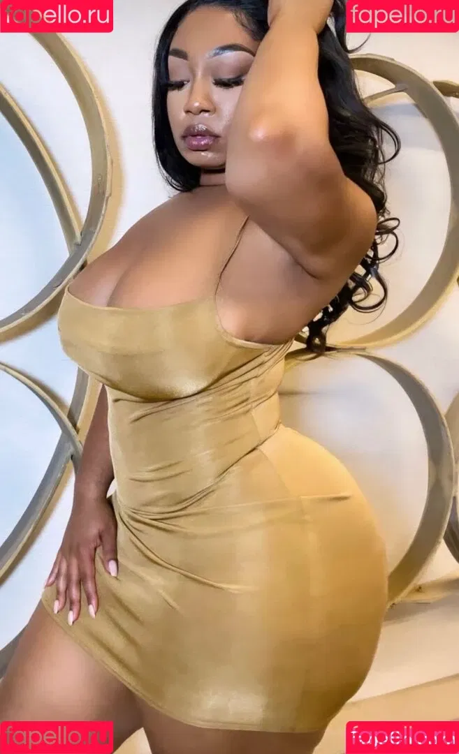 brittney_tonee / brittneytonee Onlyfans Photo Gallery 