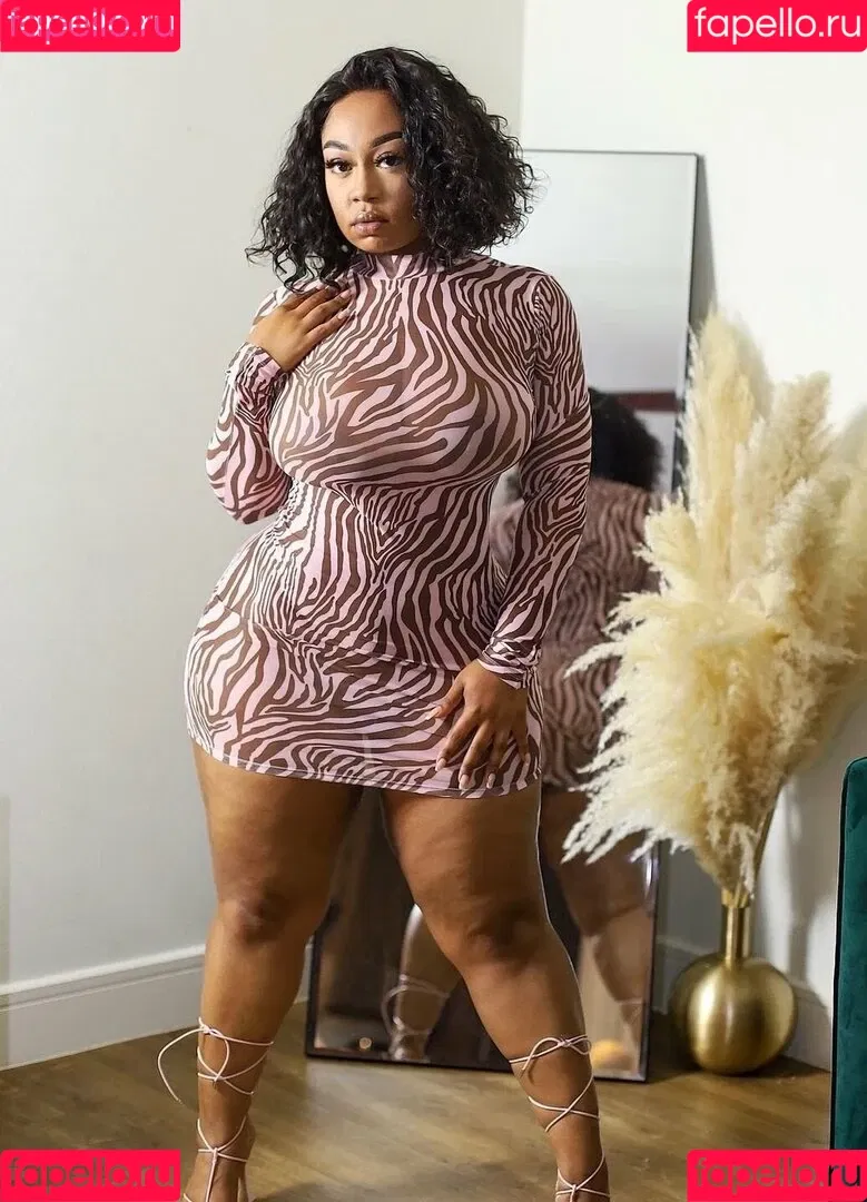 brittney_tonee / brittneytonee Onlyfans Photo Gallery 