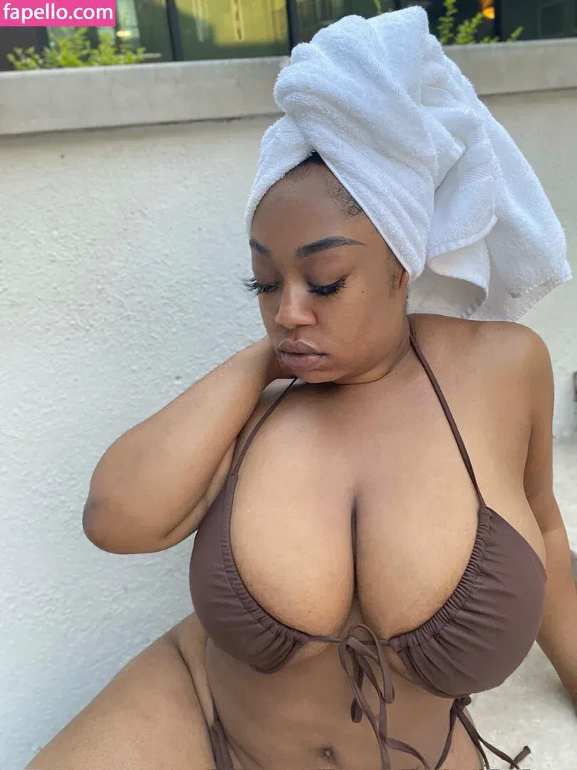 brittney_tonee / brittneytonee Onlyfans Photo Gallery 