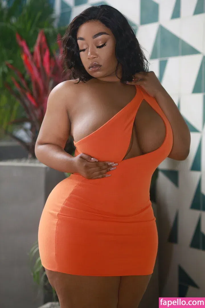 brittney_tonee / brittneytonee Onlyfans Photo Gallery 