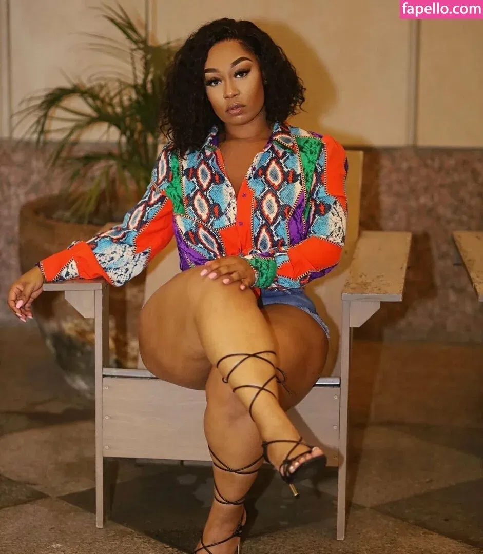 brittney_tonee / brittneytonee Onlyfans Photo Gallery 