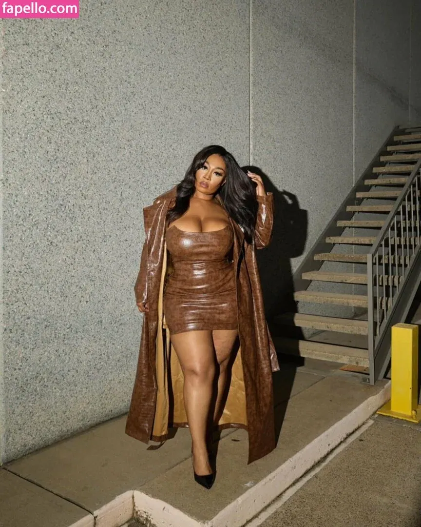 brittney_tonee / brittneytonee Onlyfans Photo Gallery 