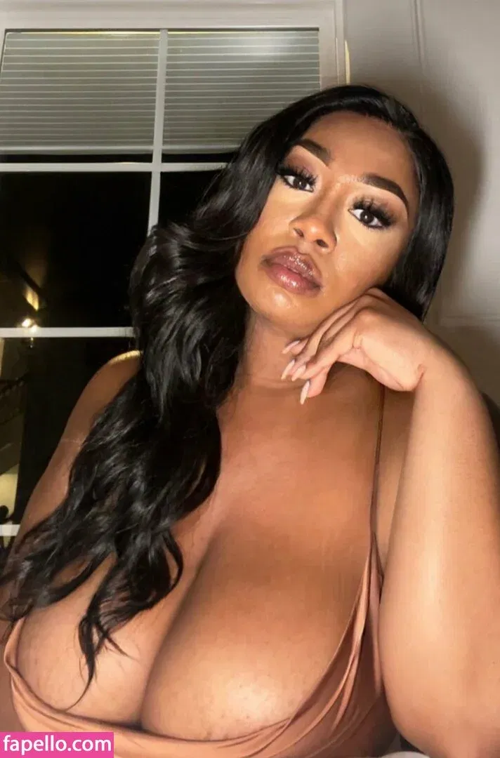 brittney_tonee / brittneytonee Onlyfans Photo Gallery 