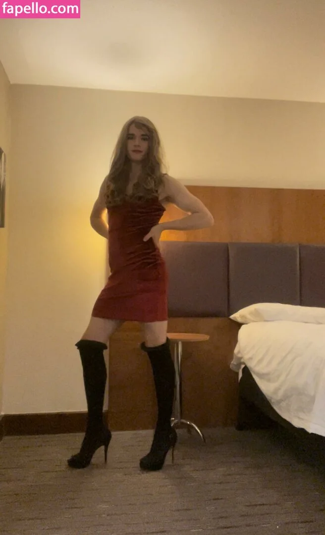 Emmy Harper Nude Onlyfans Photo 24