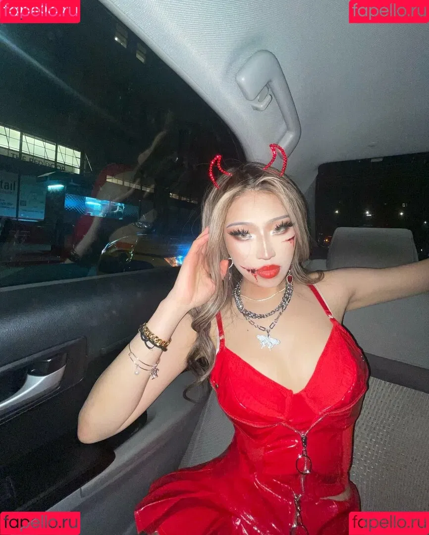 lilnina666 / n.nina666 Onlyfans Photo Gallery 