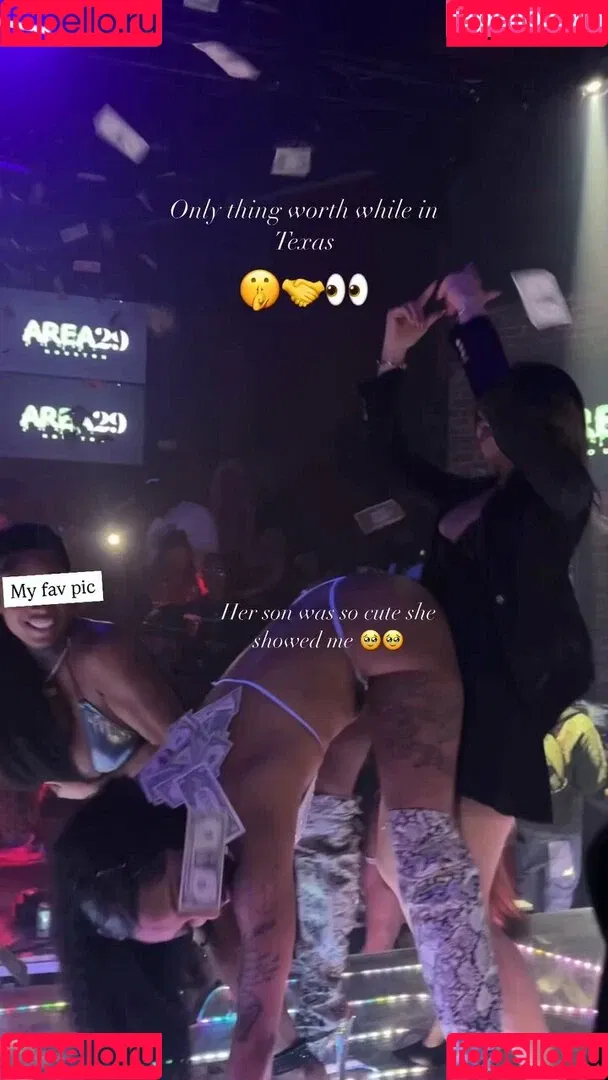 lilnina666 / n.nina666 Onlyfans Photo Gallery 