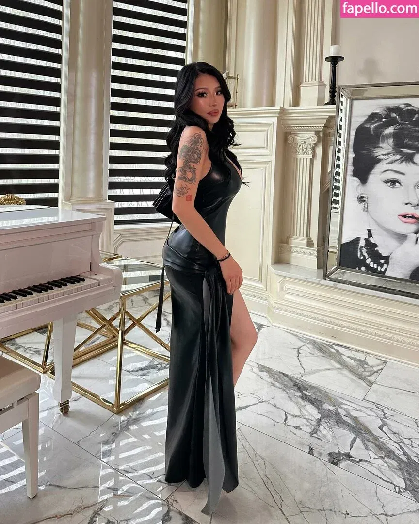 lilnina666 / n.nina666 Onlyfans Photo Gallery 